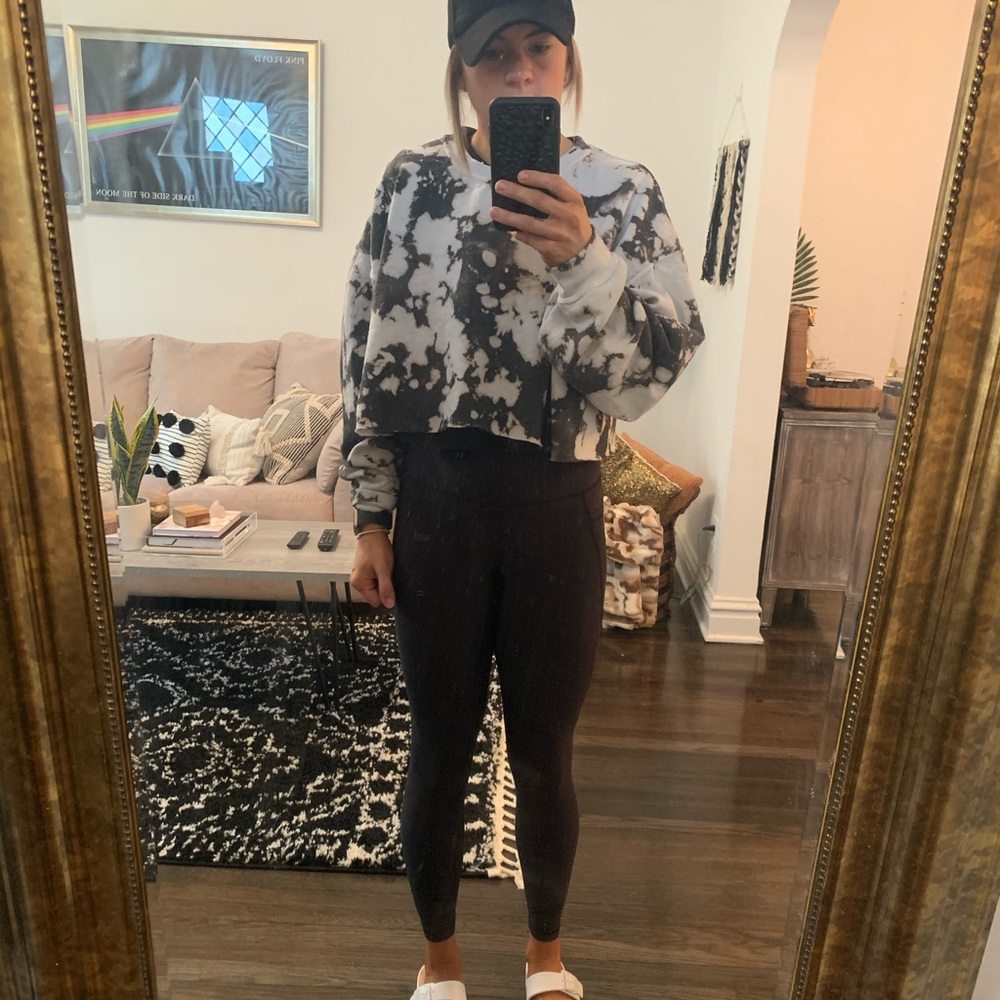 Distressed Cropped Bleach Dye Crewneck